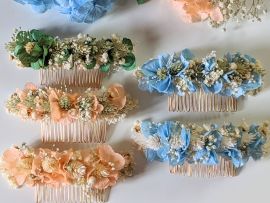 Peigne à cheveux fleuri pour coiffure de mariage en fleurs séchées & fleurs stabilisées Castille par Flora Paris