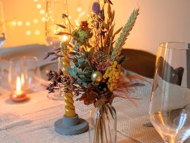 Petit bouquet de fleurs séchées aux couleurs automnales Ginger par Flora Paris