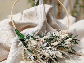 Couronne de mariée en fleurs séchées & stabilisées blanches & roses Rafaela par Flora Paris