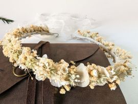 Couronne de cheveux en fleurs stabilisées & dentelle fine Luna par Flora Paris