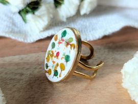 Bague artisanale en fleurs stabilisées aux tons jaunes verts et blancs Ingrid par Flora Paris
