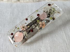 Barrette en résine transparente et fleurs séchées création artisanale Ophélie par Flora Paris