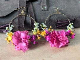 Boucles d’oreilles créoles en fleurs stabilisées Diane par Flora Paris