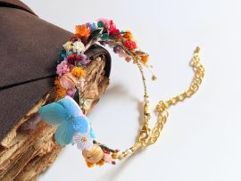 Bracelet artisanale en fleurs stabilisées arc-en-ciel Vaia par Flora Paris