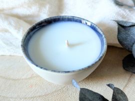 Mini bougie artisanale parfumée bergamote pin bois de santal Palma par Flora Paris