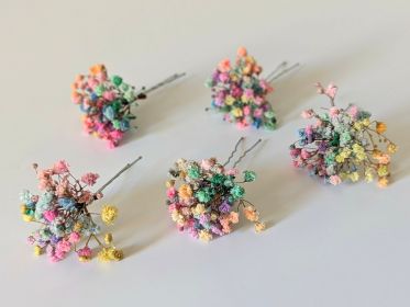 Épingle à cheveux ornée de gypsophile stabilisée multicolore Felicia par Flora Paris