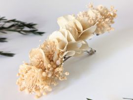 Barrette à cheveux fleurie pour coiffure de mariage en fleurs séchées & fleurs stabilisées Luna par Flora Paris