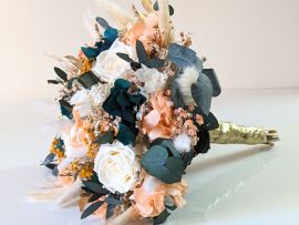 Bouquet de mariée avec roses éternelles et fleurs séchées Aurore par Flora Paris