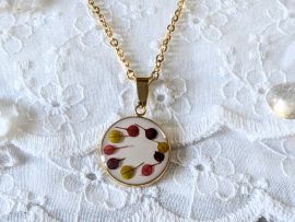 Collier en résine et fleurs séchées rouge bordeaux moutarde Agatha par Flora Paris