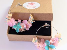 Boucles d’oreilles créoles en fleurs stabilisées & fleurs séchées Candy par Flora Paris