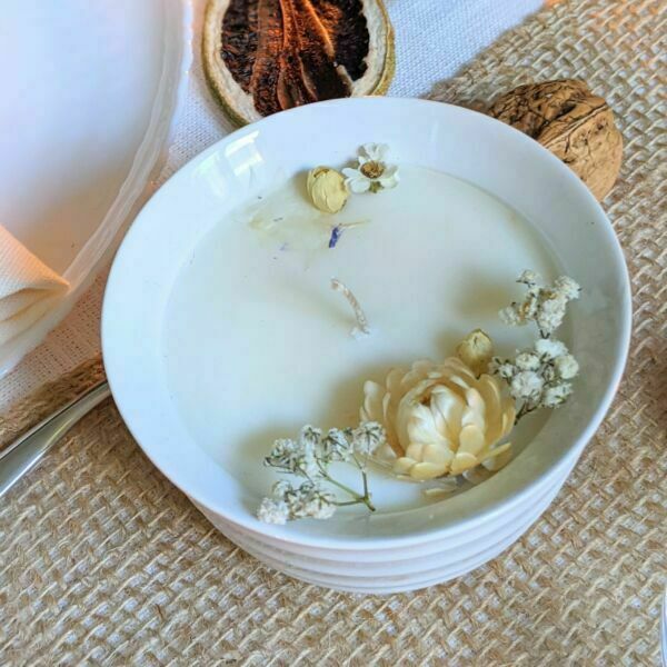 Bougie parfumée poudre de riz & lavande à la cire de soja et fleurs séchées, naturelle artisanale, Gloria 4
