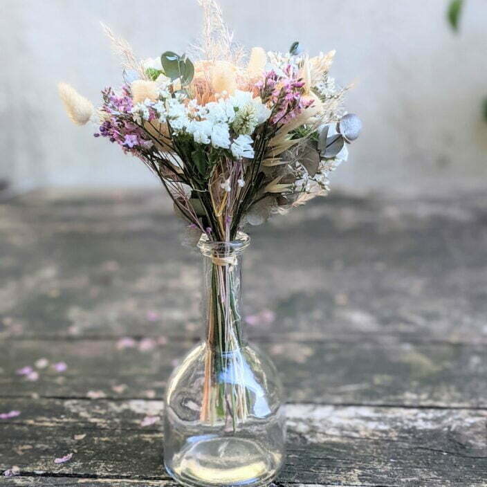 Mini bouquet de fleurs séchées & fleurs stabilisées dans les tons pastel, Gallia 3