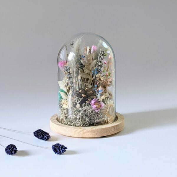 Cloche en verre avec fleurs séchées & fleurs préservées pour décoration d’intérieur peps, Ella 5