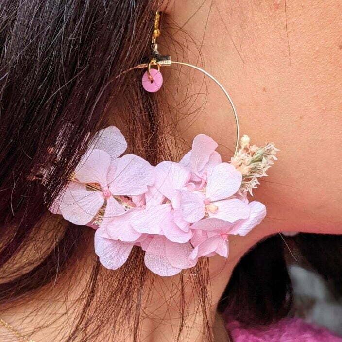 Boucles d’oreilles créoles en fleurs stabilisées, Katy 2