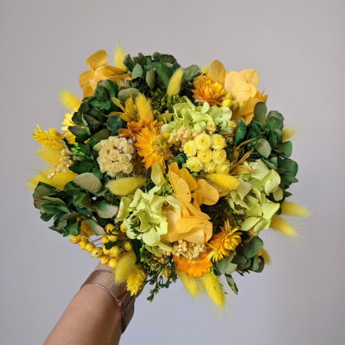 Bouquet de mariée en fleurs stabilisées & fleurs séchées, Mia