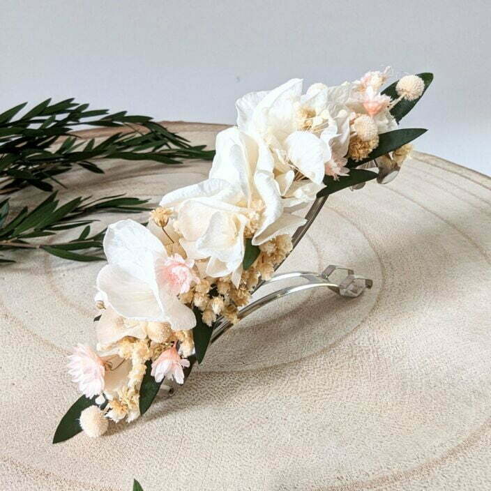 Barrette à cheveux fleurie pour coiffure de mariage en fleurs séchées & stabilisées blanches & roses, Rafaela