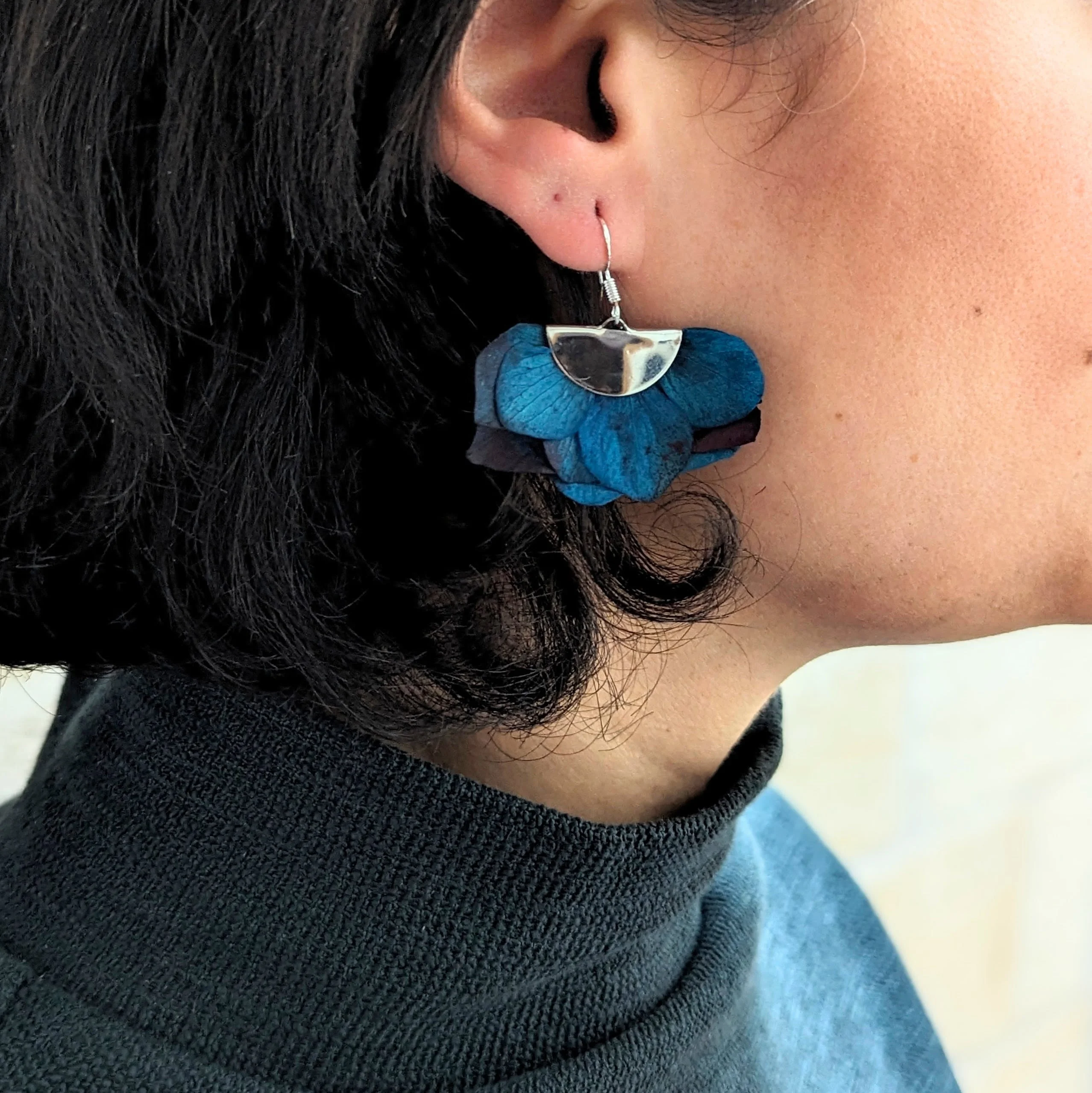 Boucles d'oreilles éventail en fleurs stabilisées, bijou bohème, Neus