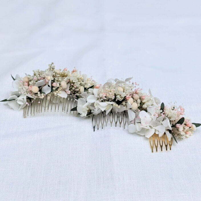 Peigne à cheveux fleuri pour coiffure de mariage en fleurs séchées & fleurs stabilisées, Rafaela 4