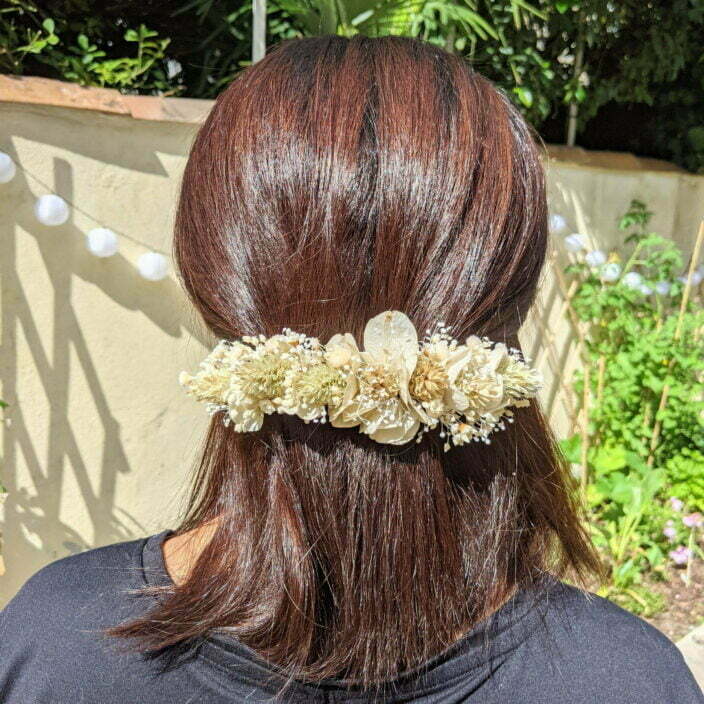Barrette à cheveux fleurie pour coiffure de mariage en fleurs séchées & fleurs stabilisées, Luna 4