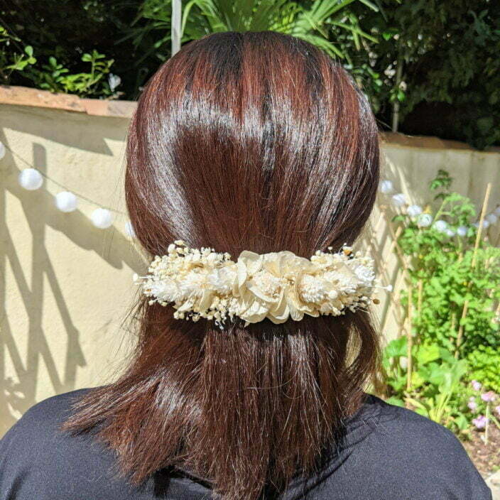 Barrette à cheveux fleurie pour coiffure de mariage en fleurs séchées & fleurs stabilisées, Luna 3