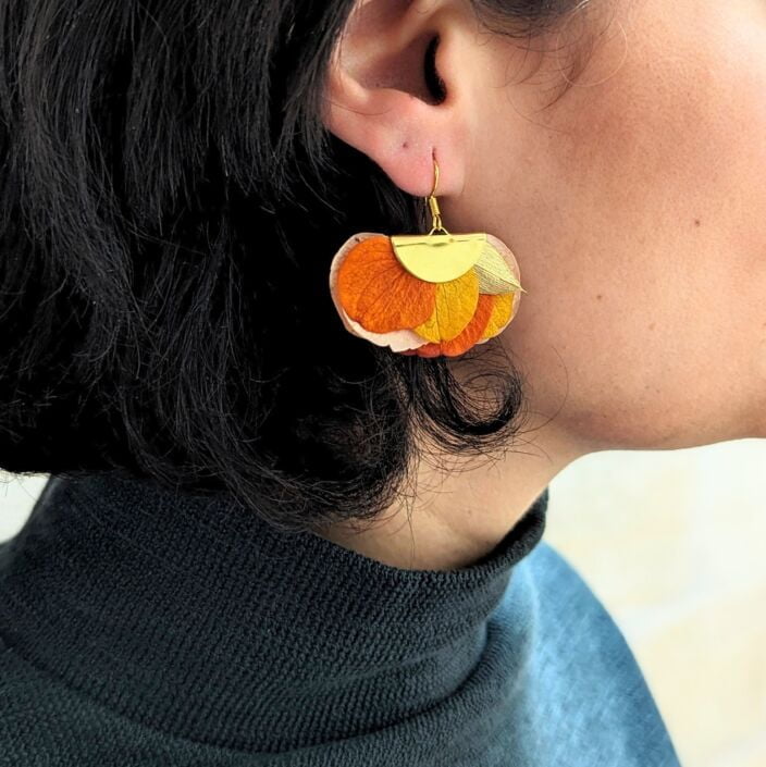 Boucles d'oreilles éventail en fleurs stabilisées, bijou bohème, Neus – Image 6