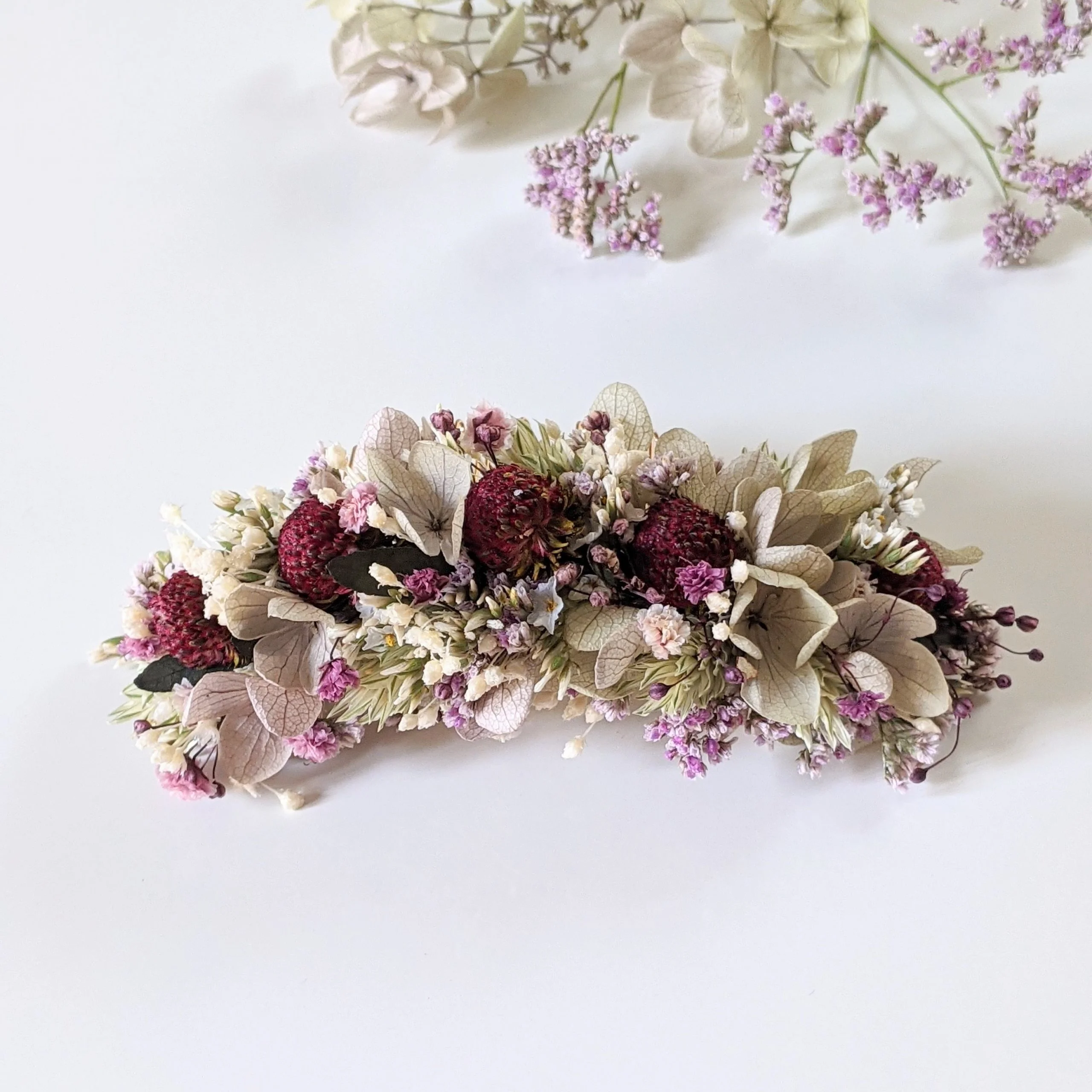 Peigne à cheveux fleuri pour coiffure de mariage en fleurs séchées & fleurs stabilisées, Safari – Image 2