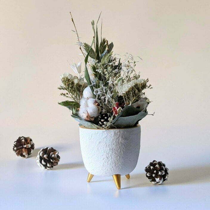 Composition de fleurs séchées et stabilisées pour décoration de Noël, Clara – Image 4
