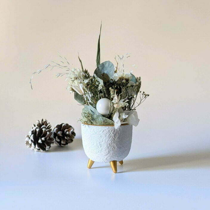 Composition de fleurs séchées et stabilisées pour décoration de Noël, Clara – Image 3