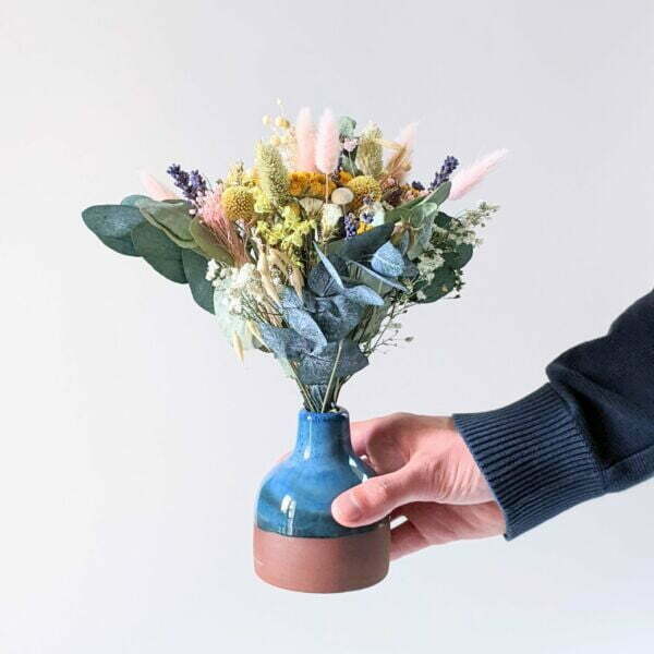 Bouquet de fleurs séchées & stabilisées avec son vase en céramique, Rachel 4