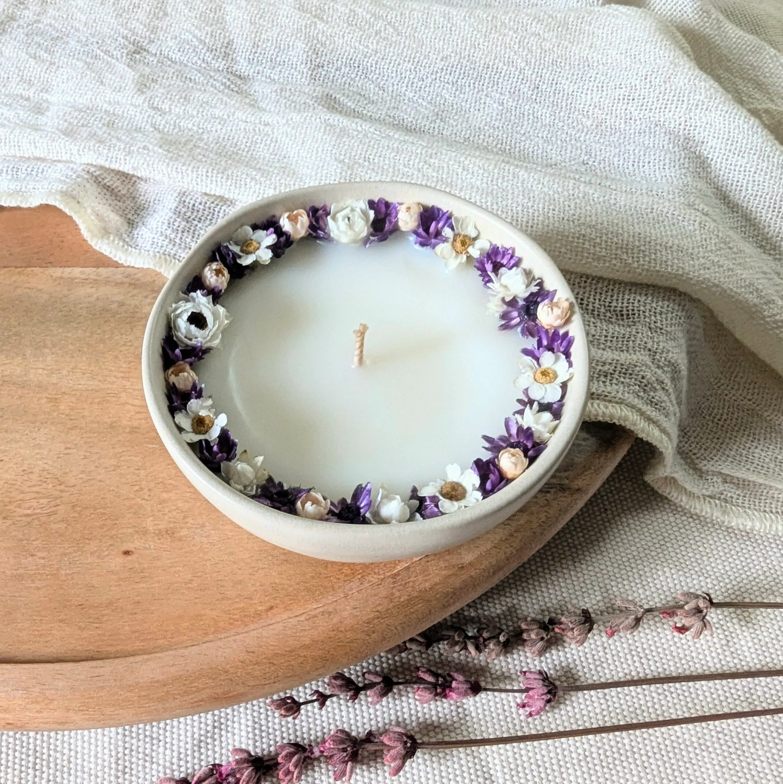 Bougie fleurie parfum lilas, pivoine, Amaryllis – Image 4