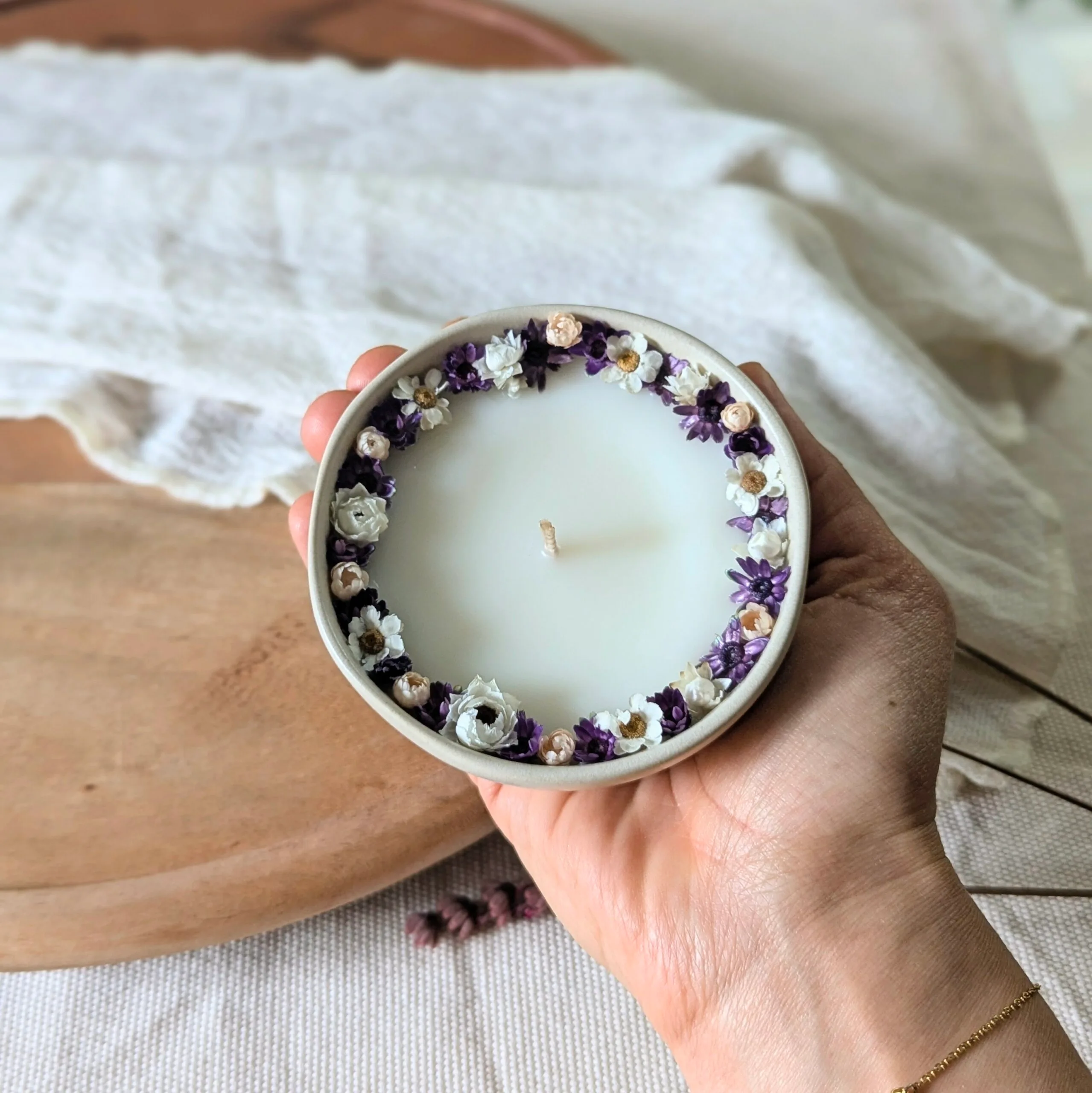 Bougie fleurie parfum lilas, pivoine, Amaryllis – Image 3