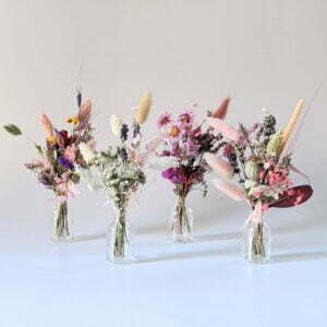 Mini bouquet de fleurs séchées pour décoration de table évènementielle, Rosae