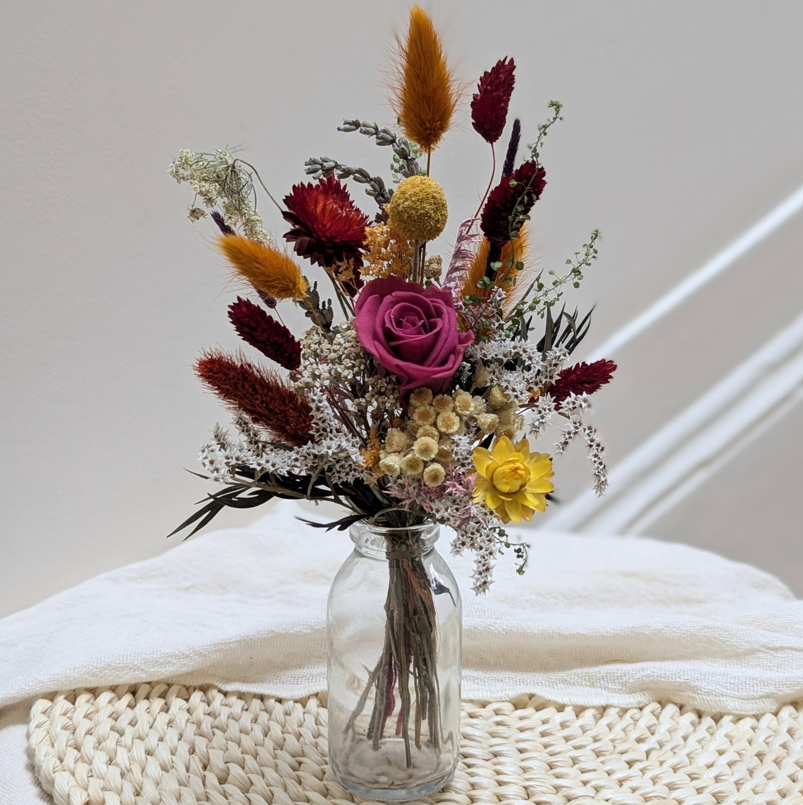 Petit bouquet de fleurs séchées aux couleurs automnales, Ginger
