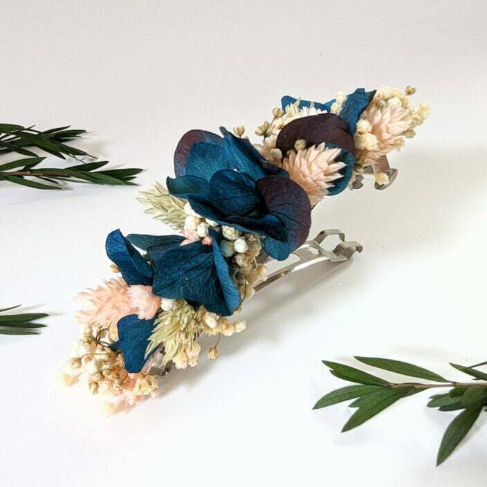 Barrette à cheveux fleurie pour coiffure de mariage en fleurs séchées & fleurs stabilisées, Mona 2