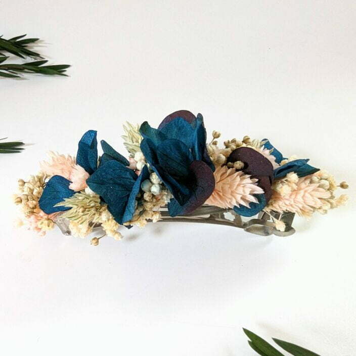 Barrette à cheveux fleurie pour coiffure de mariage en fleurs séchées & fleurs stabilisées, Mona 4