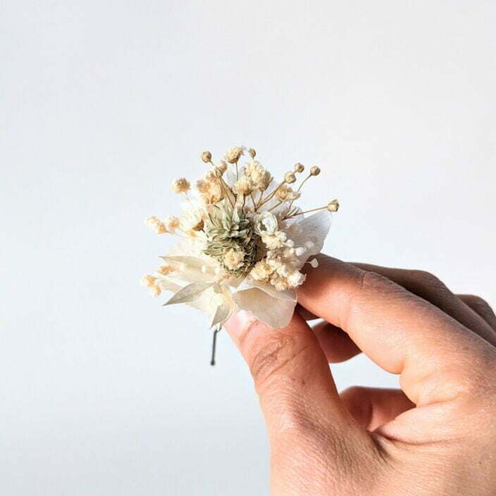 Épingle à cheveux ornée de fleurs séchées & fleurs stabilisées, Luna 3