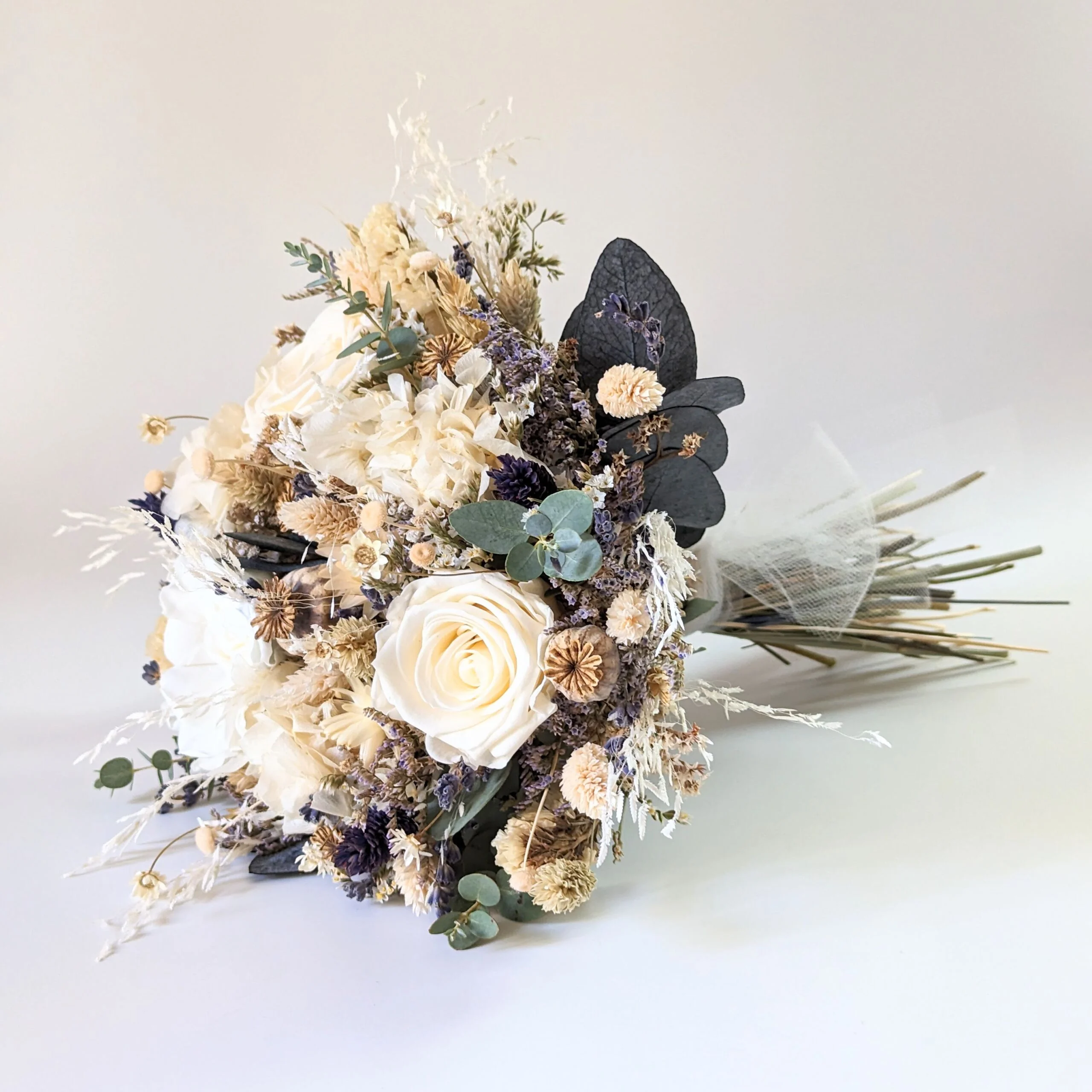 Bouquet de mariée aux couleurs intemporelles, Noirmoutier – Image 2