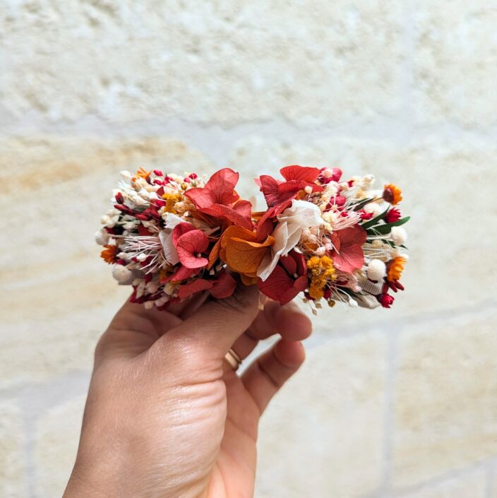 Nœud papillon de marié artisanal en fleurs stabilisées aux tonalités rouges, Coco Cinelle 4