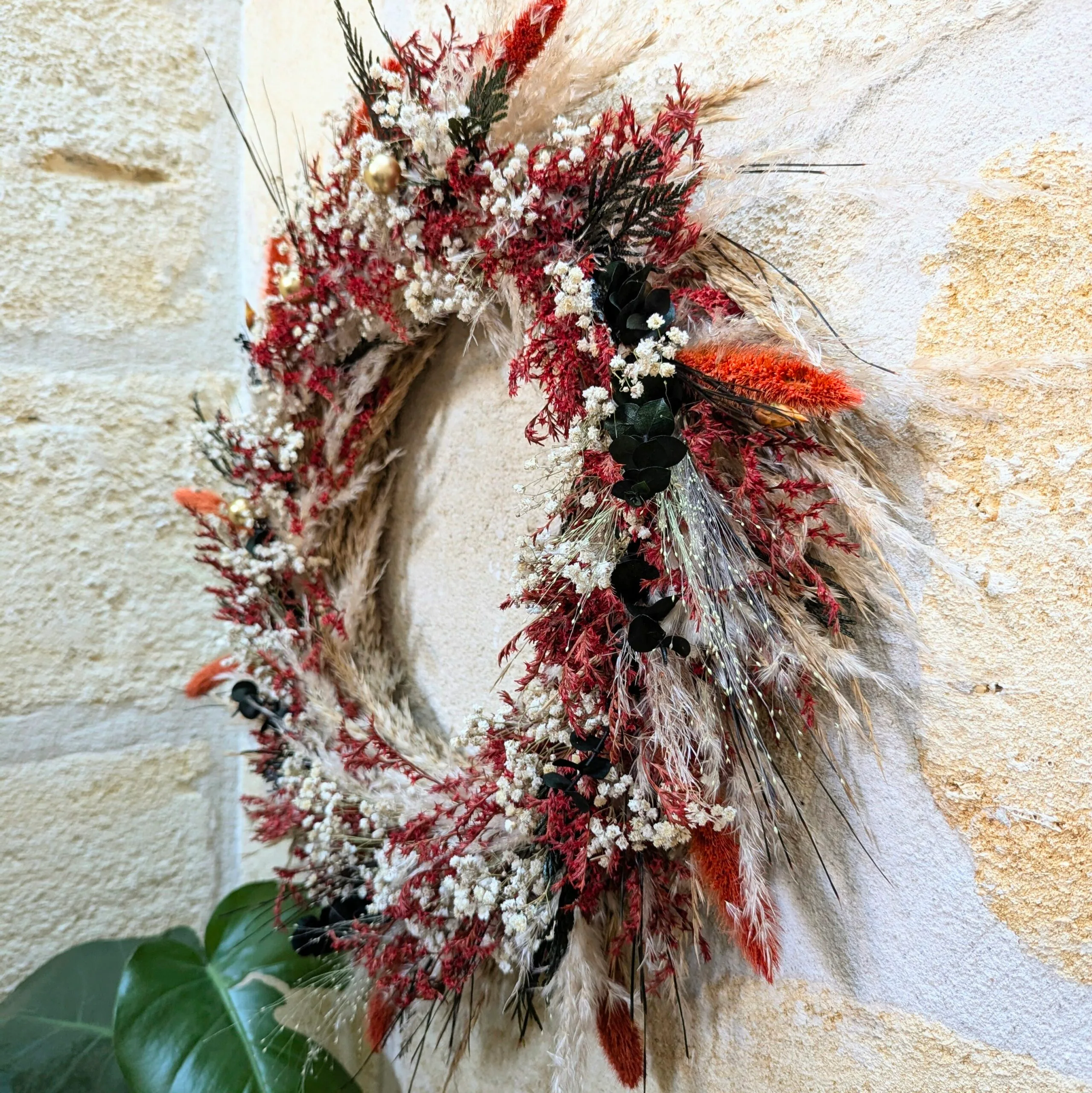 Couronne murale en fleurs naturelles séchées et stabilisées, Félicie – Image 3