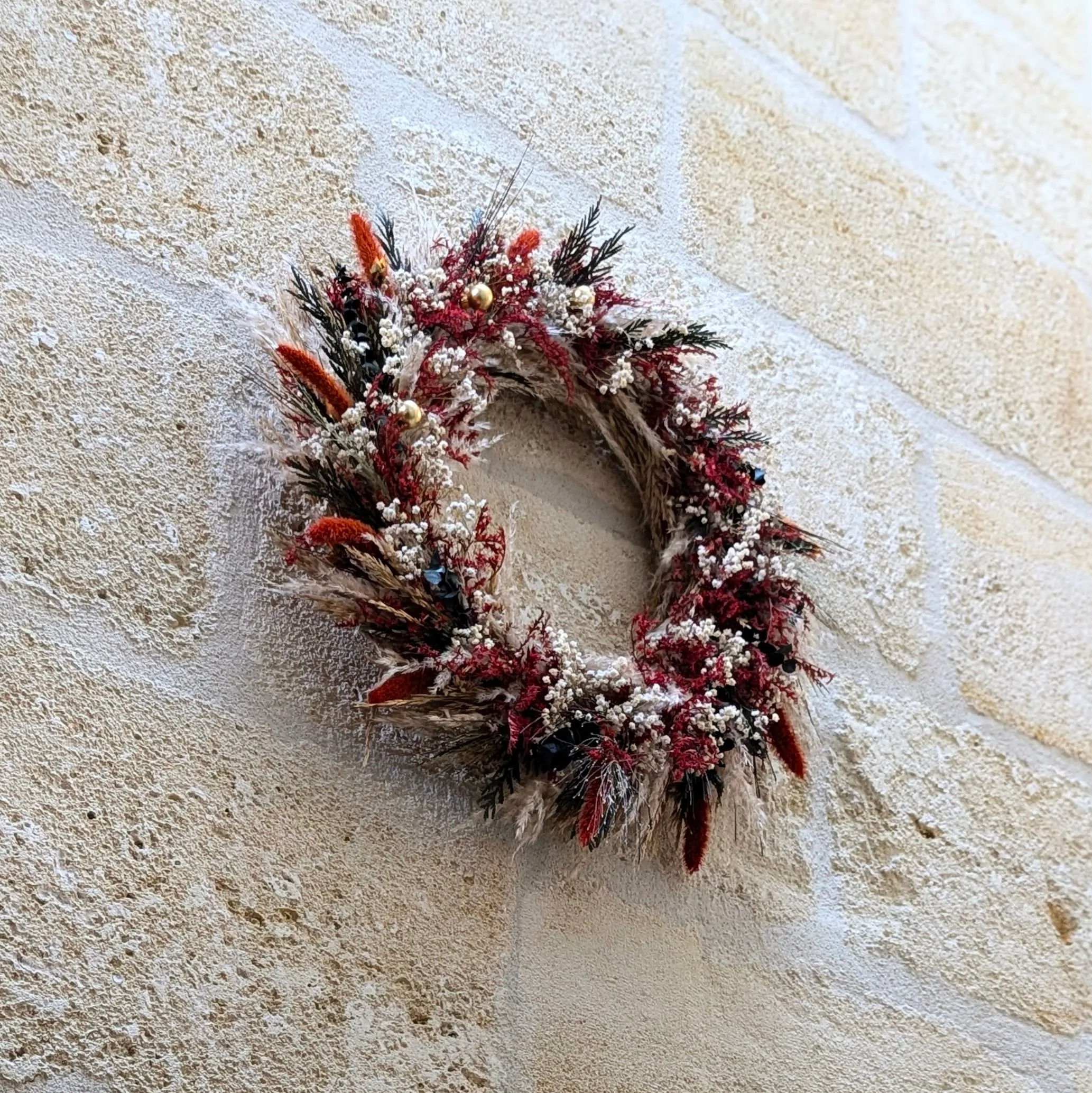 Couronne murale en fleurs naturelles séchées et stabilisées, Félicie – Image 4