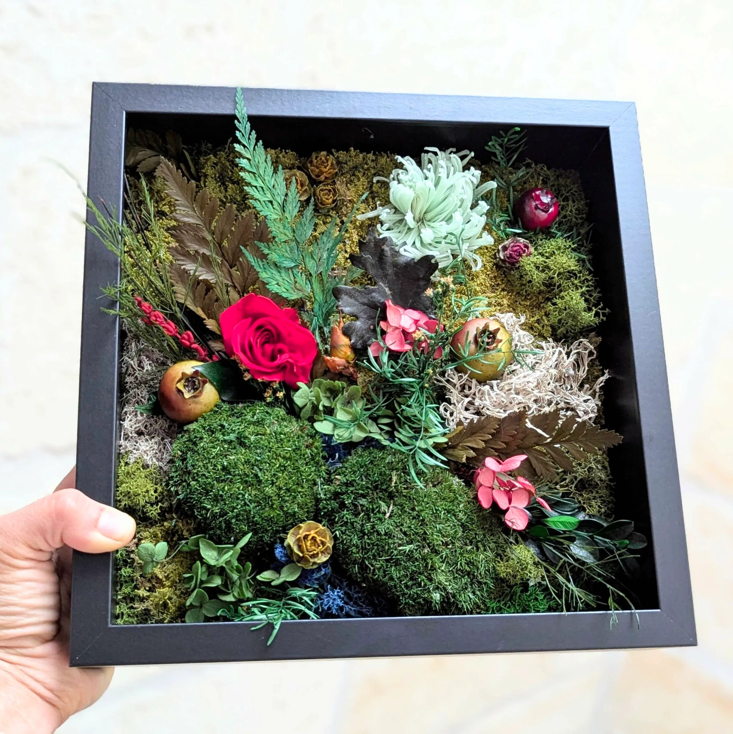 Tableau végétal en fleurs et plantes naturelles stabilisées, Jardin Éternel – Image 2