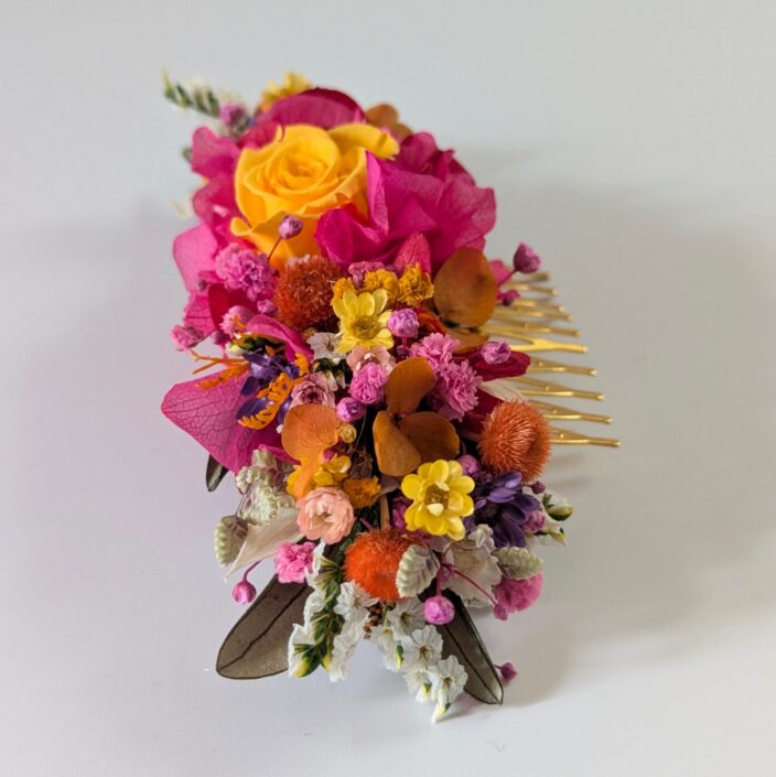 Peigne à cheveux fleuri pour coiffure de mariage en fleurs stabilisées, Diane – Image 2