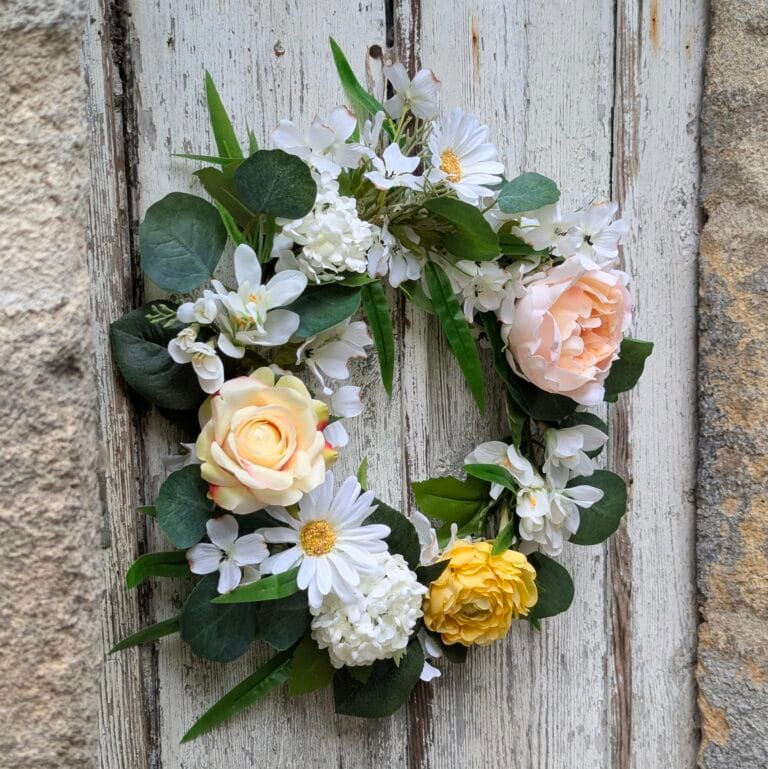 Couronne murale en fleurs artificielles haut de gamme aux couleurs ...