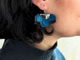 Boucles d’oreilles éventail en fleurs stabilisées bijou bohème Neus par Flora Paris